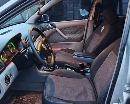 Серый Шкода Октавия, объемом двигателя 2 л и пробегом 250 тыс. км за 4100 $, фото 17 на Automoto.ua