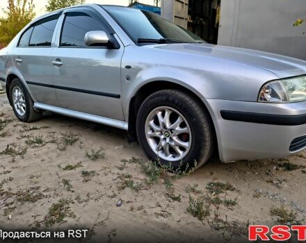 Серый Шкода Октавия, объемом двигателя 1.6 л и пробегом 260 тыс. км за 4600 $, фото 1 на Automoto.ua