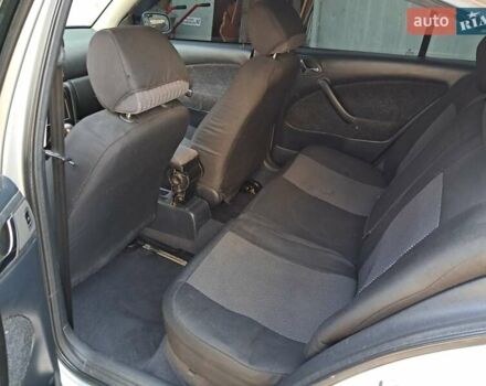 Сірий Шкода Октавія, об'ємом двигуна 1.6 л та пробігом 368 тис. км за 4000 $, фото 6 на Automoto.ua