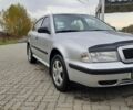 Серый Шкода Октавия, объемом двигателя 1.6 л и пробегом 199 тыс. км за 3500 $, фото 1 на Automoto.ua