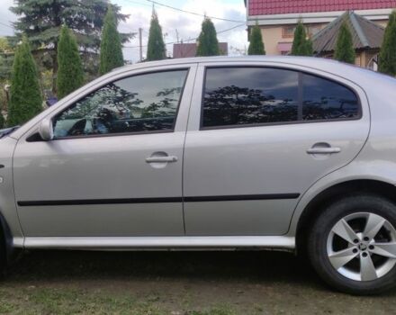 Сірий Шкода Октавія, об'ємом двигуна 2 л та пробігом 244 тис. км за 4200 $, фото 2 на Automoto.ua