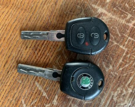 Серый Шкода Октавия, объемом двигателя 1.6 л и пробегом 250 тыс. км за 5100 $, фото 11 на Automoto.ua