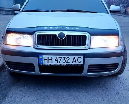 Сірий Шкода Октавія, об'ємом двигуна 2 л та пробігом 0 тис. км за 5300 $, фото 1 на Automoto.ua