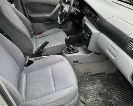 Серый Шкода Октавия, объемом двигателя 0 л и пробегом 320 тыс. км за 2499 $, фото 9 на Automoto.ua