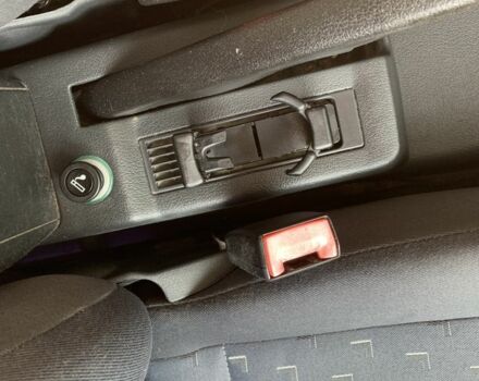 Серый Шкода Октавия, объемом двигателя 1.6 л и пробегом 250 тыс. км за 5100 $, фото 9 на Automoto.ua