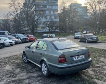 Сірий Шкода Октавія, об'ємом двигуна 1.6 л та пробігом 415 тис. км за 3100 $, фото 1 на Automoto.ua