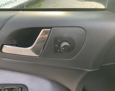 Серый Шкода Октавия, объемом двигателя 1.6 л и пробегом 250 тыс. км за 5100 $, фото 6 на Automoto.ua