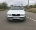 Серый Шкода Октавия, объемом двигателя 1.6 л и пробегом 300 тыс. км за 4000 $, фото 1 на Automoto.ua