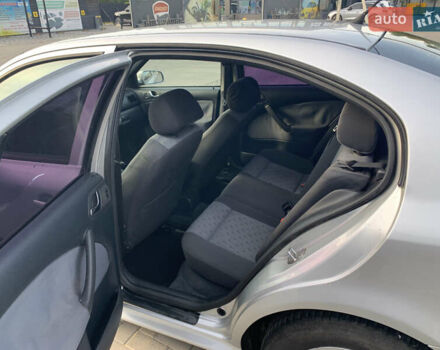 Сірий Шкода Октавія, об'ємом двигуна 1.6 л та пробігом 250 тис. км за 5500 $, фото 12 на Automoto.ua