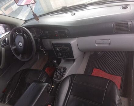 Шкода Октавия 2001 в Полтаве на Automoto.ua Серый Шкода Октавия, объемом двигателя 1.6 л и пробегом 300 тыс. км за 3000 $, фото 4 на Automoto.ua
