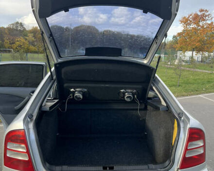 Шкода Октавия 2001 в Ивано-Франковске на Automoto.ua Серый Шкода Октавия, объемом двигателя 1.6 л и пробегом 423 тыс. км за 3799 $, фото 34 на Automoto.ua