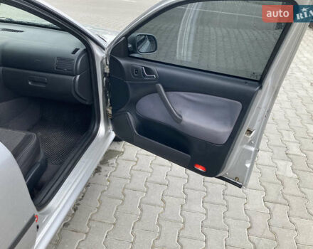 Серый Шкода Октавия, объемом двигателя 1.6 л и пробегом 275 тыс. км за 5000 $, фото 5 на Automoto.ua