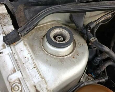 Серый Шкода Октавия, объемом двигателя 1.6 л и пробегом 361 тыс. км за 4000 $, фото 14 на Automoto.ua