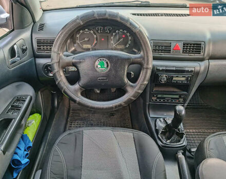 Сірий Шкода Октавія, об'ємом двигуна 1.8 л та пробігом 296 тис. км за 4230 $, фото 14 на Automoto.ua