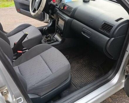 Серый Шкода Октавия, объемом двигателя 1.6 л и пробегом 361 тыс. км за 4000 $, фото 1 на Automoto.ua