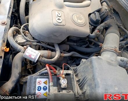 Серый Шкода Октавия, объемом двигателя 2 л и пробегом 250 тыс. км за 4400 $, фото 2 на Automoto.ua