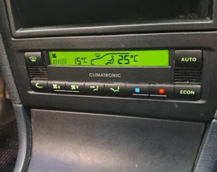 Серый Шкода Октавия, объемом двигателя 1.8 л и пробегом 282 тыс. км за 3900 $, фото 7 на Automoto.ua