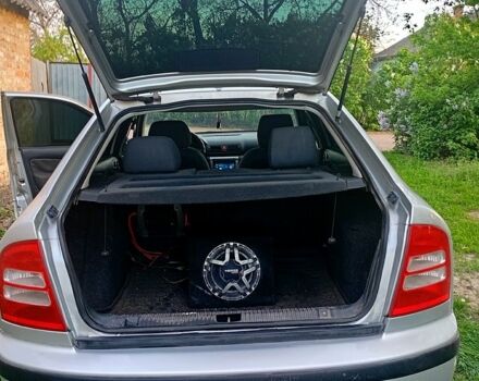 Серый Шкода Октавия, объемом двигателя 1.6 л и пробегом 220 тыс. км за 5000 $, фото 6 на Automoto.ua