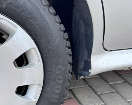 Серый Шкода Октавия, объемом двигателя 1.6 л и пробегом 406 тыс. км за 5200 $, фото 4 на Automoto.ua