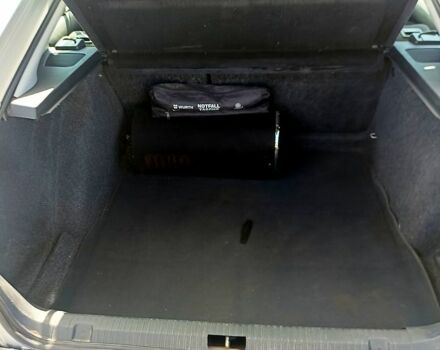 Серый Шкода Октавия, объемом двигателя 2 л и пробегом 320 тыс. км за 4800 $, фото 6 на Automoto.ua