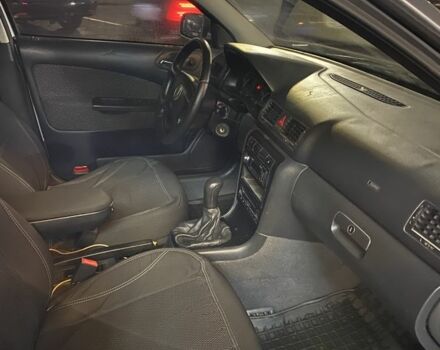 Серый Шкода Октавия, объемом двигателя 1.6 л и пробегом 300 тыс. км за 4600 $, фото 7 на Automoto.ua