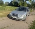 Серый Шкода Октавия, объемом двигателя 1.6 л и пробегом 300 тыс. км за 3500 $, фото 5 на Automoto.ua