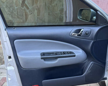 Серый Шкода Октавия, объемом двигателя 1.6 л и пробегом 406 тыс. км за 5200 $, фото 8 на Automoto.ua