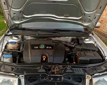 Серый Шкода Октавия, объемом двигателя 1.6 л и пробегом 220 тыс. км за 5000 $, фото 5 на Automoto.ua