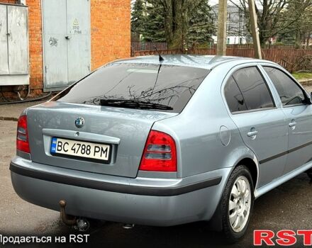 Серый Шкода Октавия, объемом двигателя 1.6 л и пробегом 194 тыс. км за 4400 $, фото 5 на Automoto.ua
