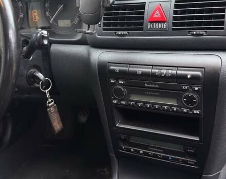 Сірий Шкода Октавія, об'ємом двигуна 1.6 л та пробігом 276 тис. км за 5850 $, фото 26 на Automoto.ua