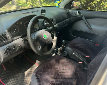 Сірий Шкода Октавія, об'ємом двигуна 1.6 л та пробігом 267 тис. км за 4200 $, фото 3 на Automoto.ua