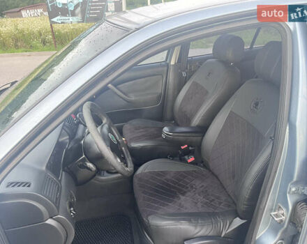 Серый Шкода Октавия, объемом двигателя 1.78 л и пробегом 320 тыс. км за 5200 $, фото 9 на Automoto.ua