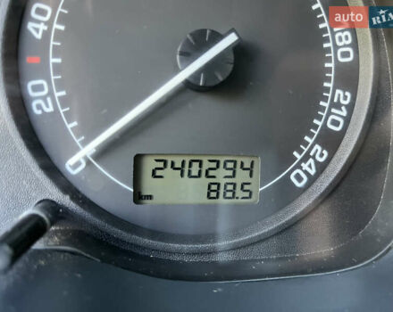 Серый Шкода Октавия, объемом двигателя 1.6 л и пробегом 240 тыс. км за 5099 $, фото 43 на Automoto.ua