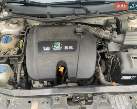 Серый Шкода Октавия, объемом двигателя 1.6 л и пробегом 196 тыс. км за 4700 $, фото 6 на Automoto.ua