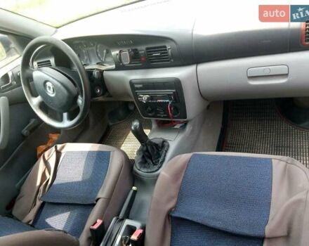 Серый Шкода Октавия, объемом двигателя 1.6 л и пробегом 312 тыс. км за 3800 $, фото 2 на Automoto.ua