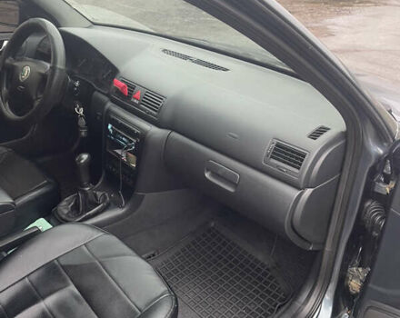 Сірий Шкода Октавія, об'ємом двигуна 1.6 л та пробігом 245 тис. км за 5200 $, фото 11 на Automoto.ua