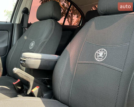 Сірий Шкода Октавія, об'ємом двигуна 1.6 л та пробігом 290 тис. км за 3800 $, фото 9 на Automoto.ua