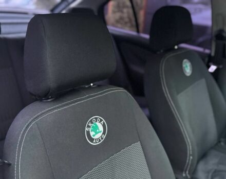 Серый Шкода Октавия, объемом двигателя 1.8 л и пробегом 209 тыс. км за 3990 $, фото 6 на Automoto.ua