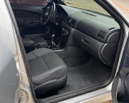 Серый Шкода Октавия, объемом двигателя 1.8 л и пробегом 337 тыс. км за 3600 $, фото 5 на Automoto.ua