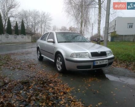 Серый Шкода Октавия, объемом двигателя 1.8 л и пробегом 264 тыс. км за 3800 $, фото 10 на Automoto.ua