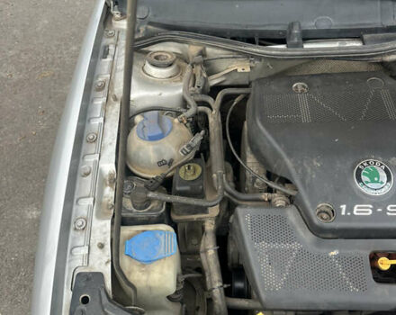 Сірий Шкода Октавія, об'ємом двигуна 1.6 л та пробігом 240 тис. км за 4500 $, фото 20 на Automoto.ua