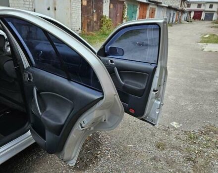 Серый Шкода Октавия, объемом двигателя 1.6 л и пробегом 256 тыс. км за 4150 $, фото 12 на Automoto.ua