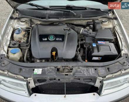 Серый Шкода Октавия, объемом двигателя 1.6 л и пробегом 226 тыс. км за 5500 $, фото 12 на Automoto.ua