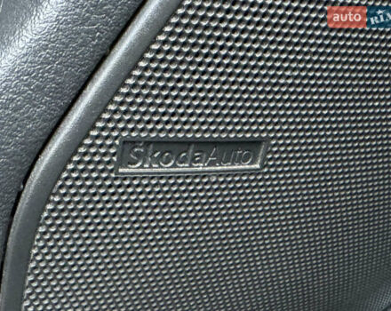 Сірий Шкода Октавія, об'ємом двигуна 1.8 л та пробігом 209 тис. км за 3950 $, фото 13 на Automoto.ua