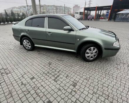 Сірий Шкода Октавія, об'ємом двигуна 1.39 л та пробігом 200 тис. км за 2999 $, фото 5 на Automoto.ua