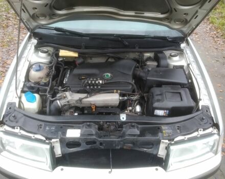 Серый Шкода Октавия, объемом двигателя 1.8 л и пробегом 263 тыс. км за 3800 $, фото 6 на Automoto.ua