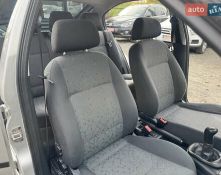 Серый Шкода Октавия, объемом двигателя 1.6 л и пробегом 226 тыс. км за 5500 $, фото 32 на Automoto.ua