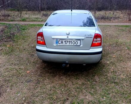 Серый Шкода Октавия, объемом двигателя 1.6 л и пробегом 284 тыс. км за 3500 $, фото 5 на Automoto.ua