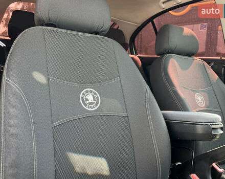 Сірий Шкода Октавія, об'ємом двигуна 1.6 л та пробігом 290 тис. км за 3800 $, фото 24 на Automoto.ua