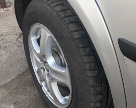 Серый Шкода Октавия, объемом двигателя 1.6 л и пробегом 211 тыс. км за 4500 $, фото 10 на Automoto.ua